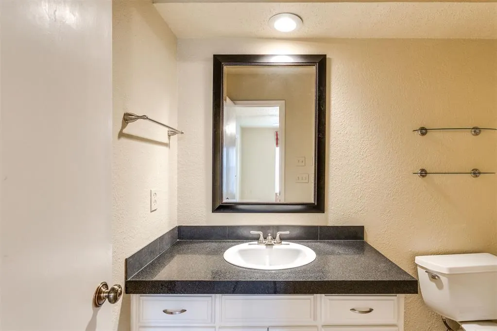 Photo 40 — 7817 Old Hickory Lane, Oklahoma City, OK 73116