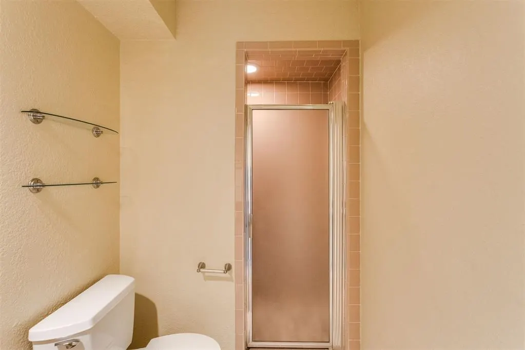 Photo 41 — 7817 Old Hickory Lane, Oklahoma City, OK 73116