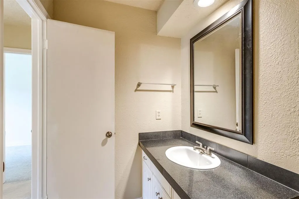 Photo 42 — 7817 Old Hickory Lane, Oklahoma City, OK 73116