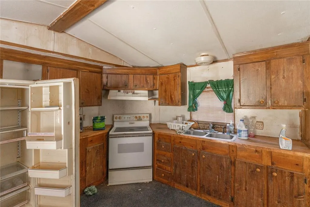 Photo 10 — 29967 Bryton Place, Tecumseh, OK 74873