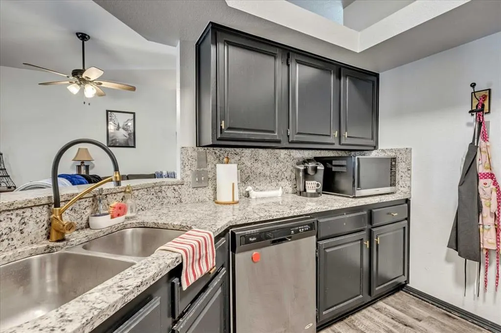 Photo 13 — 7833 NW 81st Street, Oklahoma City, OK 73132