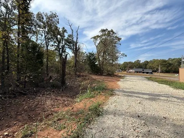 Photo 6 — 23 West Street, Noble, OK 73068