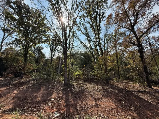 Photo 3 — 21 West Street, Noble, OK 73068