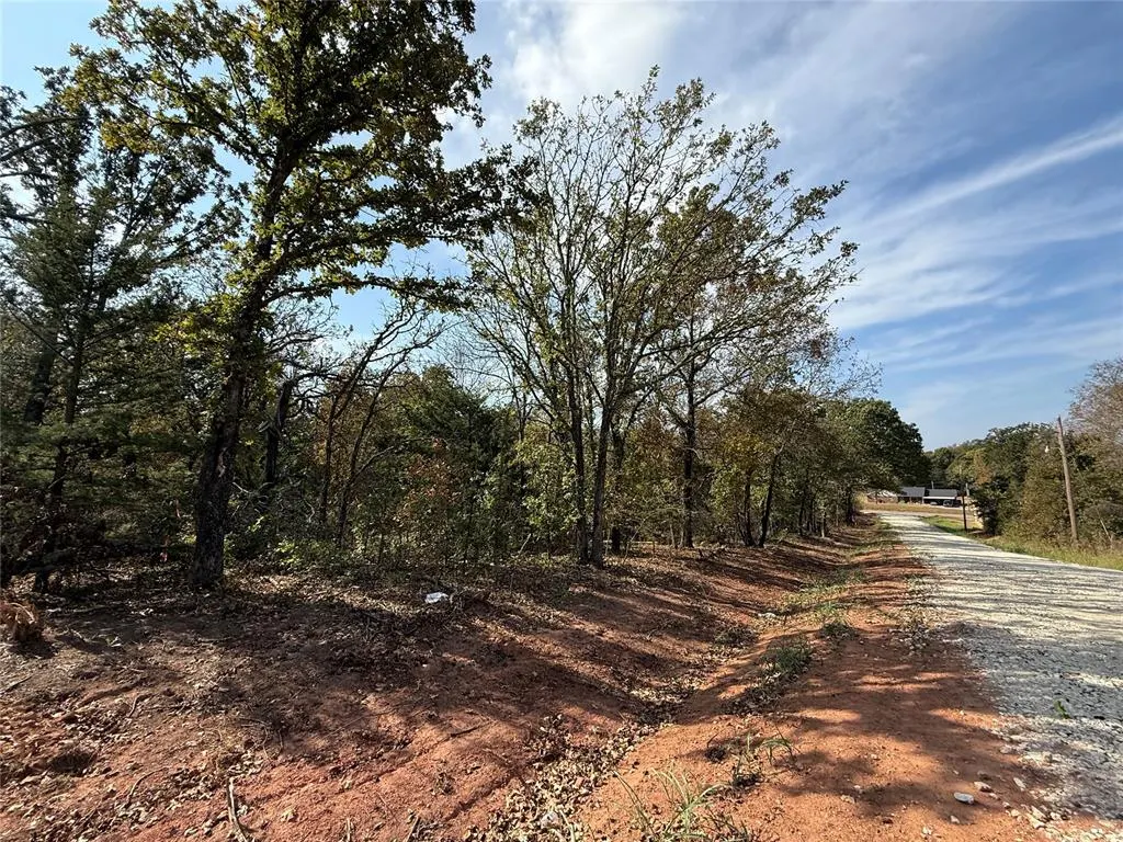 Photo 4 — 21 West Street, Noble, OK 73068