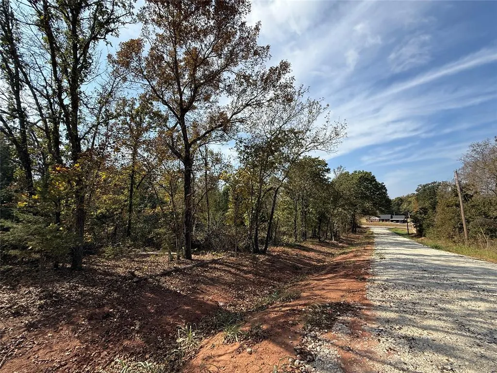 Photo 5 — 21 West Street, Noble, OK 73068