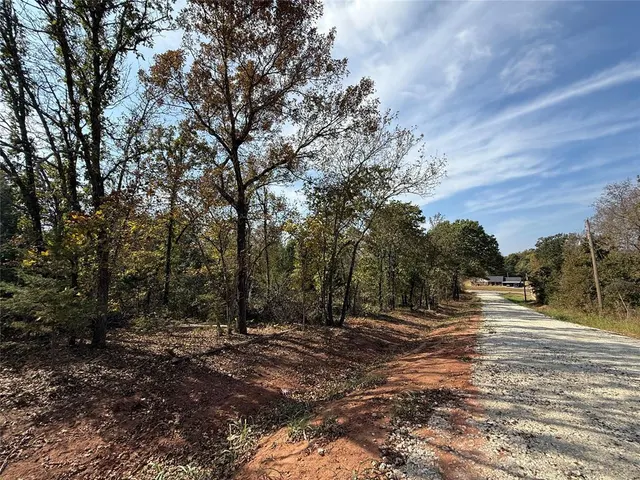 Photo 5 — 21 West Street, Noble, OK 73068