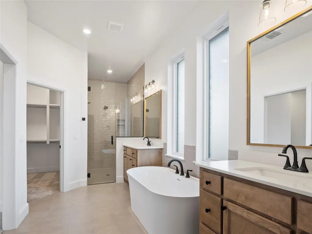 Photo 35 — 11808 Thomas Trail, Oklahoma City, OK 73173