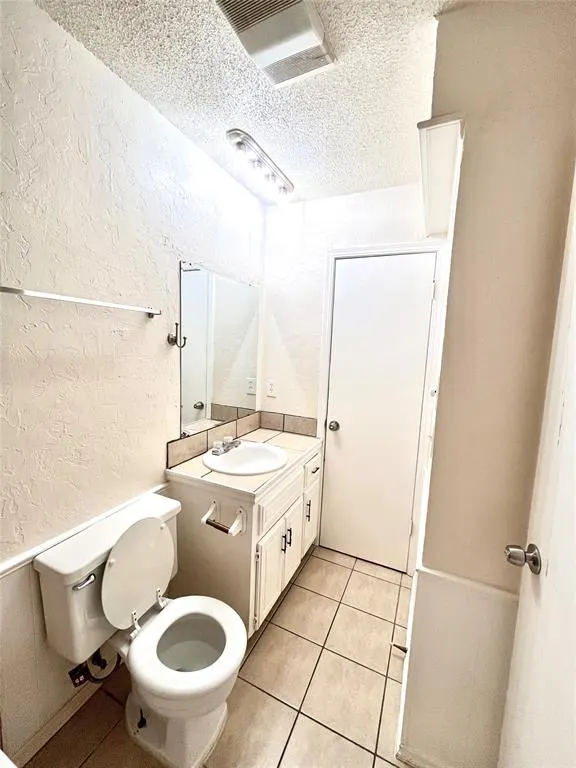Photo 10 — 905 Aspen Court 905, Noble, OK 73068