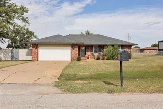 Sold home at 1020 Robin Lane