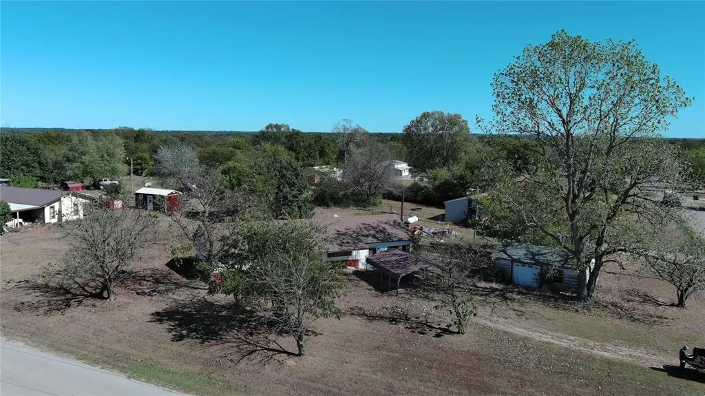 Photo 5 — 514 Jerry Lane Street, Maud, OK 74854