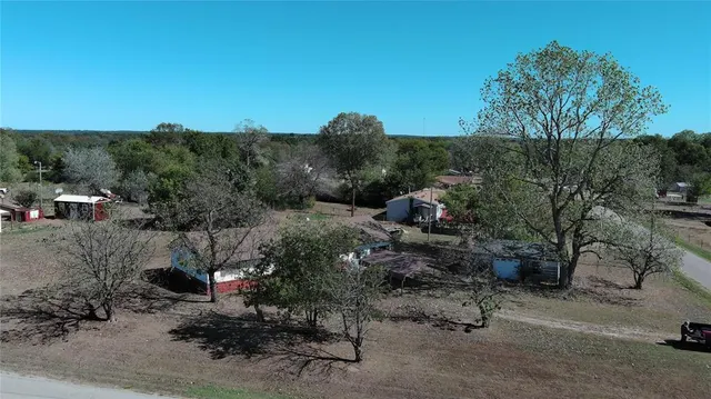 Photo 6 — 514 Jerry Lane Street, Maud, OK 74854