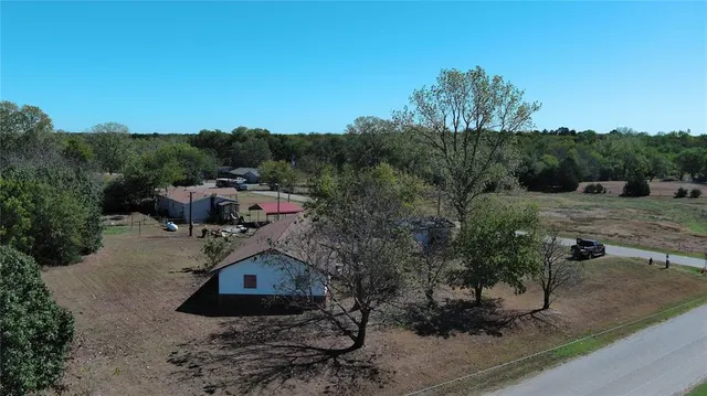 Photo 8 — 514 Jerry Lane Street, Maud, OK 74854