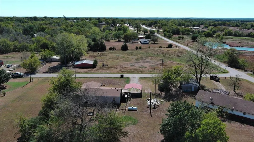 Photo 12 — 514 Jerry Lane Street, Maud, OK 74854