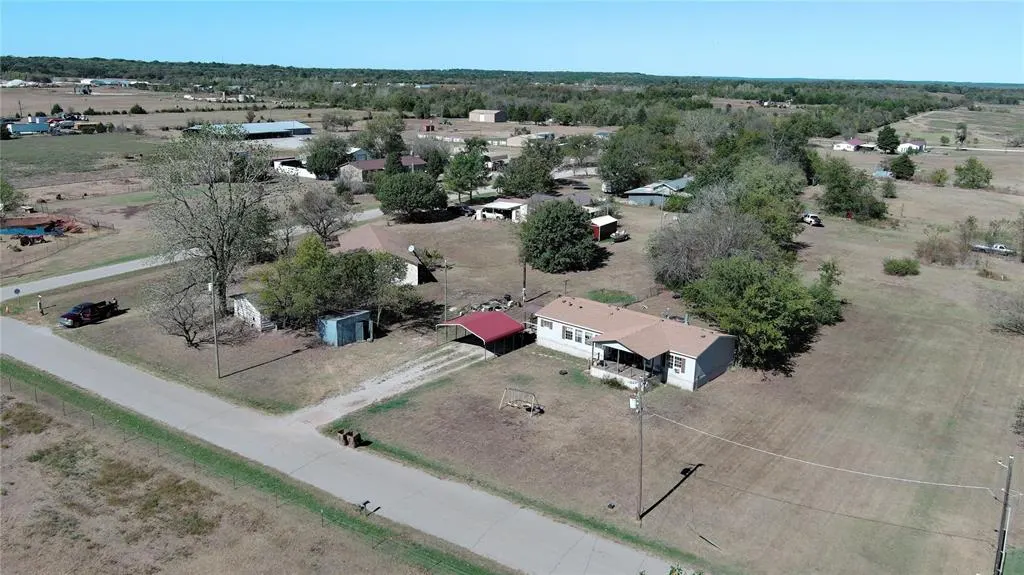 Photo 16 — 514 Jerry Lane Street, Maud, OK 74854