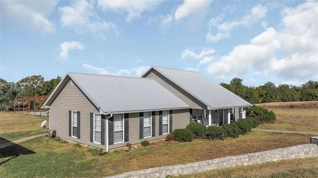 Photo 3 — 26034 Indian Meridian Road, Wynnewood, OK 73098