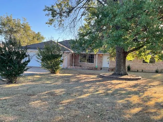 Front exterior — 10700 S Sooner Road, Oklahoma City, OK 73165