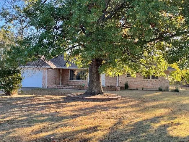 Photo 2 — 10700 S Sooner Road, Oklahoma City, OK 73165