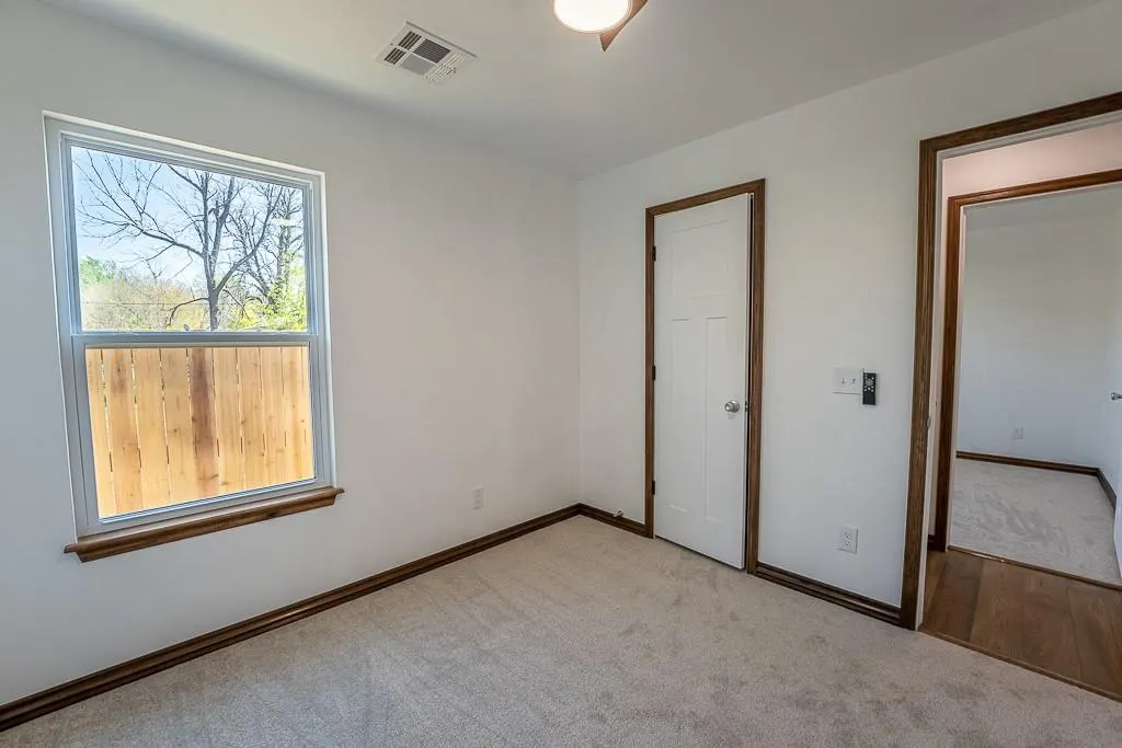 Photo 37 — 129 SE 23rd Street, Oklahoma City, OK 73129