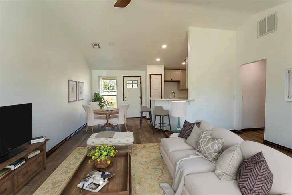 Photo 4 — 129 SE 23rd Street, Oklahoma City, OK 73129