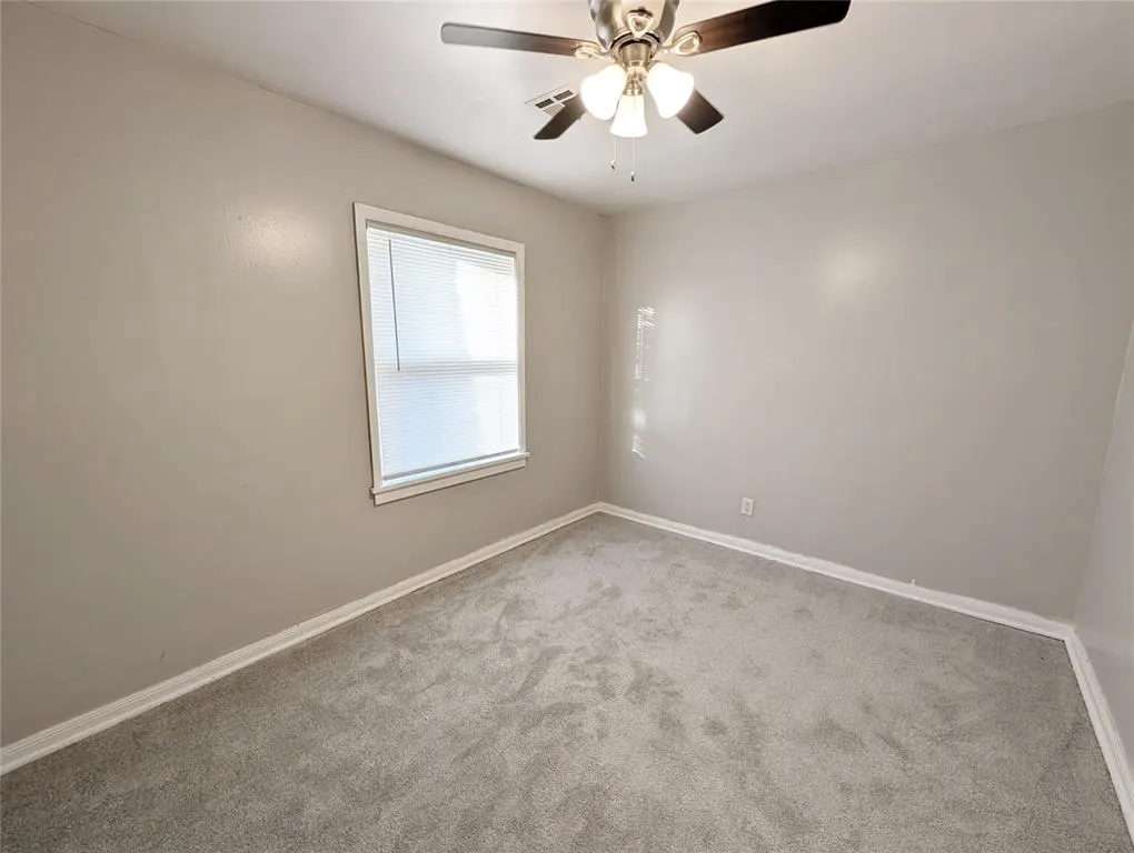 Photo 10 — 221 E Myrtle Drive, Oklahoma City, OK 73110