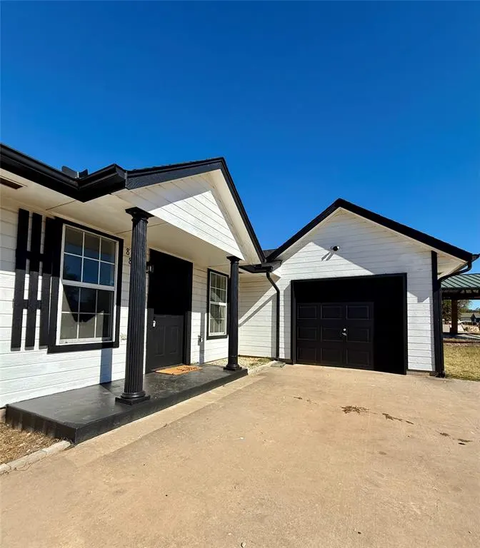 Photo 3 — 8817 NE 46th Street, Spencer, OK 73084