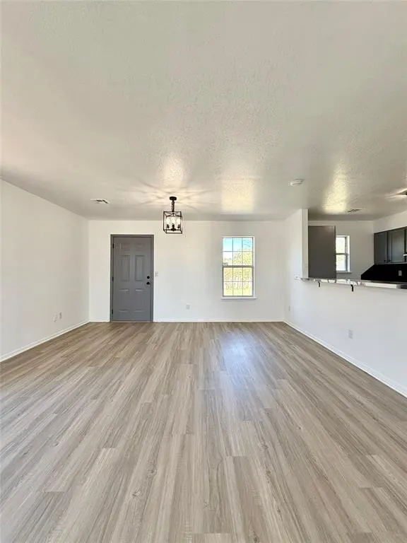 Photo 7 — 8817 NE 46th Street, Spencer, OK 73084