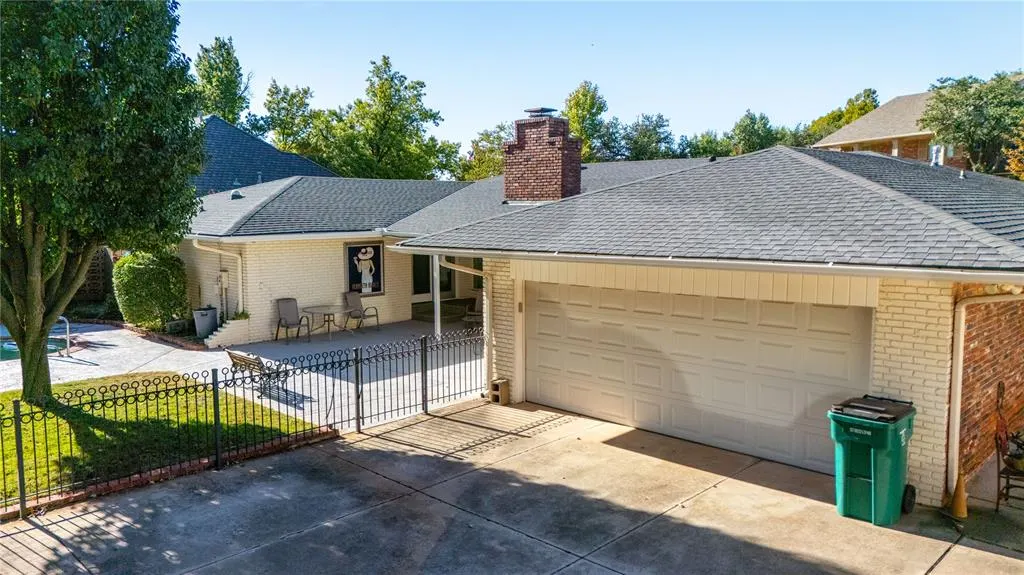 Photo 13 — 1241 Davinbrook Drive, Oklahoma City, OK 73118