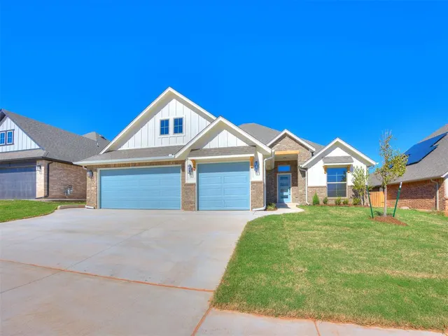 Photo 3 — 9221 SW 44th Terrace, Oklahoma City, OK 73179