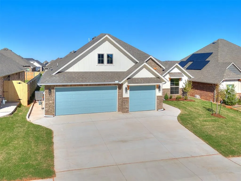 Photo 10 — 9221 SW 44th Terrace, Oklahoma City, OK 73179