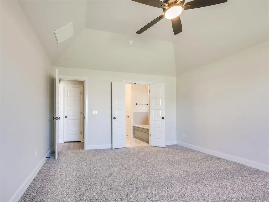 Photo 32 — 9221 SW 44th Terrace, Oklahoma City, OK 73179
