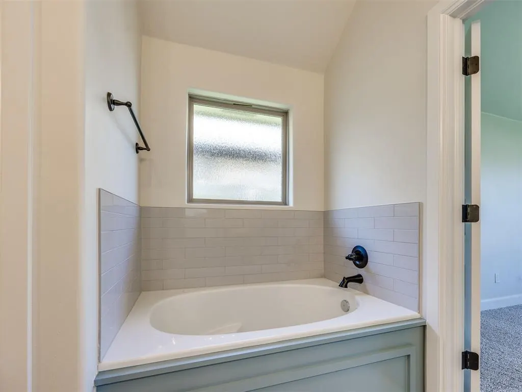 Photo 37 — 9221 SW 44th Terrace, Oklahoma City, OK 73179