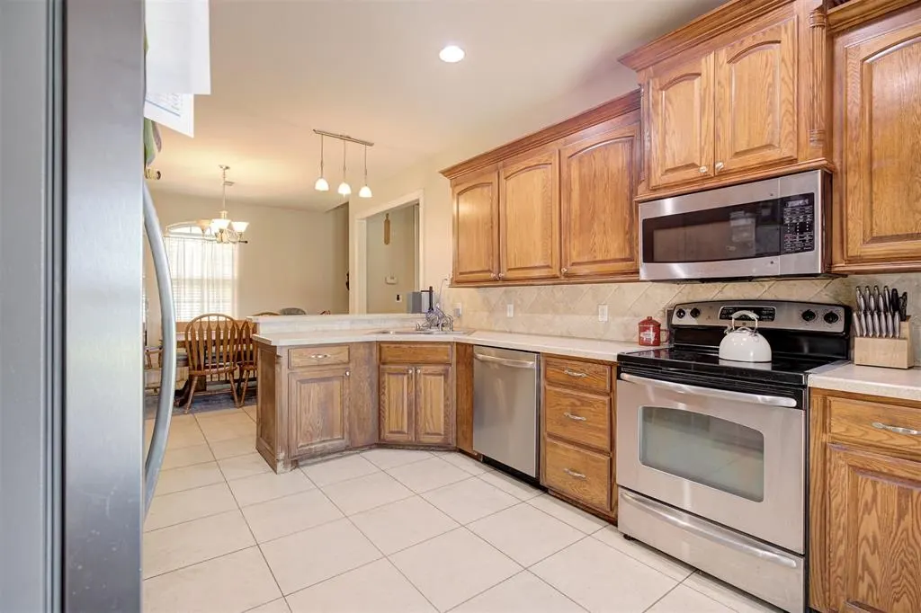 Photo 14 — 15 Prairie view Road, Elgin, OK 73538