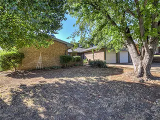 Sold home at 7313 Kingsridge Road