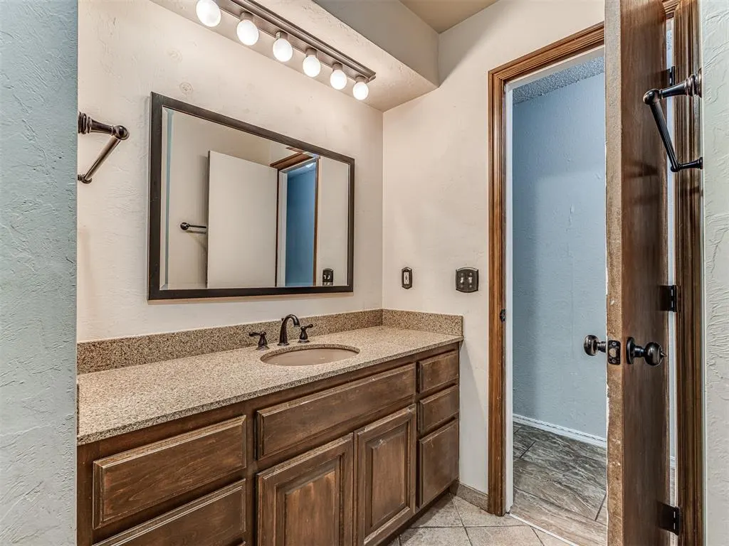 Photo 35 — 7313 Kingsridge Road, Oklahoma City, OK 73132