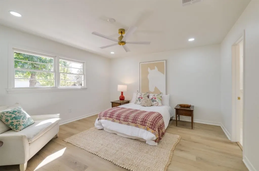 Photo 17 — 3129 Elmwood Avenue, Oklahoma City, OK 73116