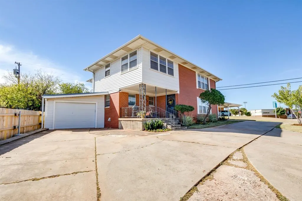 Photo 2 — 5309 N Shartel Avenue, Oklahoma City, OK 73118