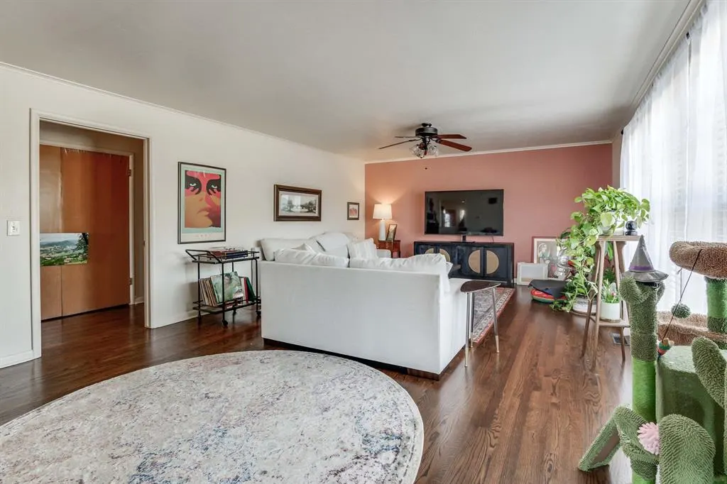 Photo 4 — 5309 N Shartel Avenue, Oklahoma City, OK 73118