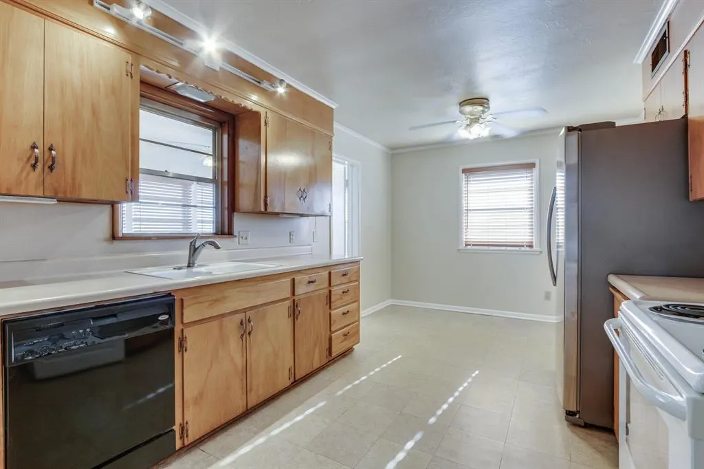Photo 25 — 5309 N Shartel Avenue, Oklahoma City, OK 73118