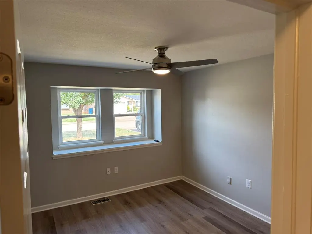 Photo 14 — 712 Willow Ridge Place, Edmond, OK 73003