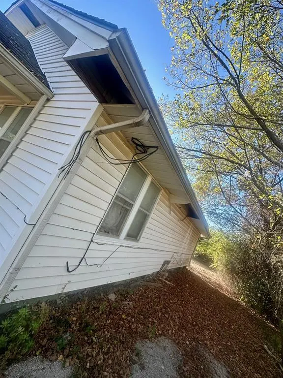 Photo 2 — 214 E Highland, Tecumseh, OK 74873