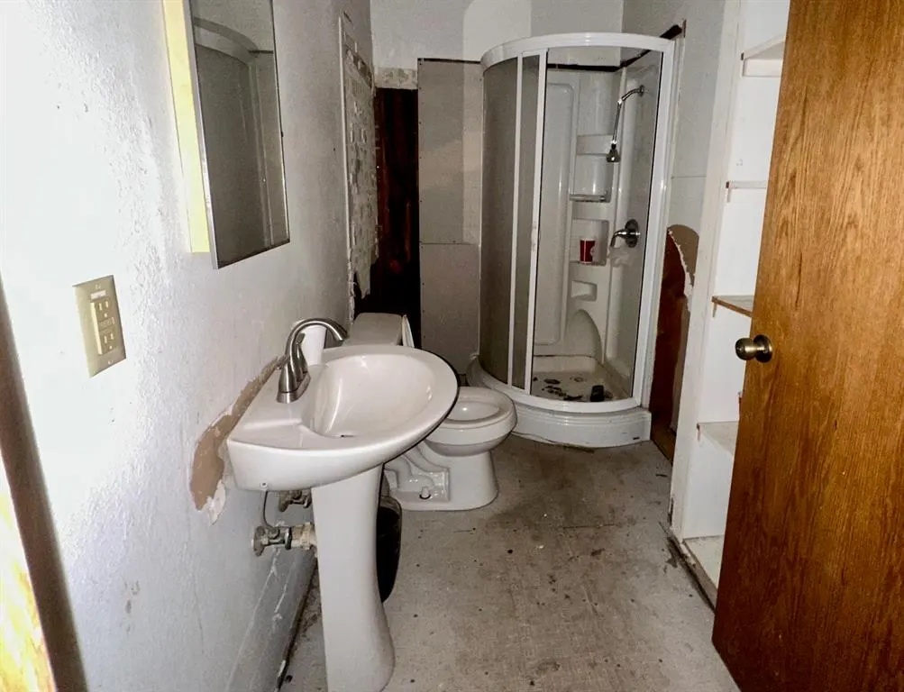 Photo 13 — 214 E Highland, Tecumseh, OK 74873