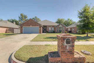 Sold home at 2709 Weymouth Way