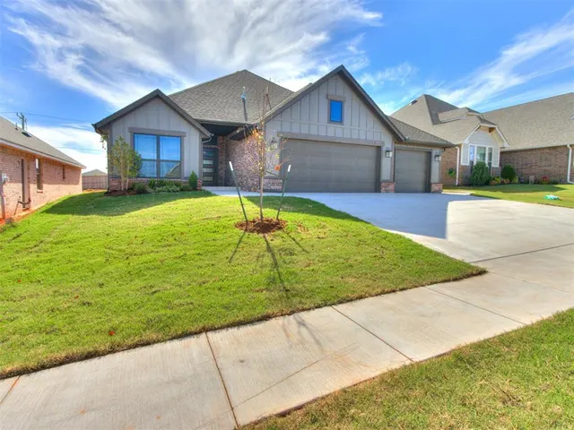 Front exterior — 9220 SW 44th Terrace, Oklahoma City, OK 73179
