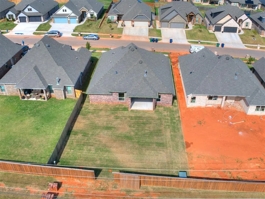 Photo 11 — 9220 SW 44th Terrace, Oklahoma City, OK 73179