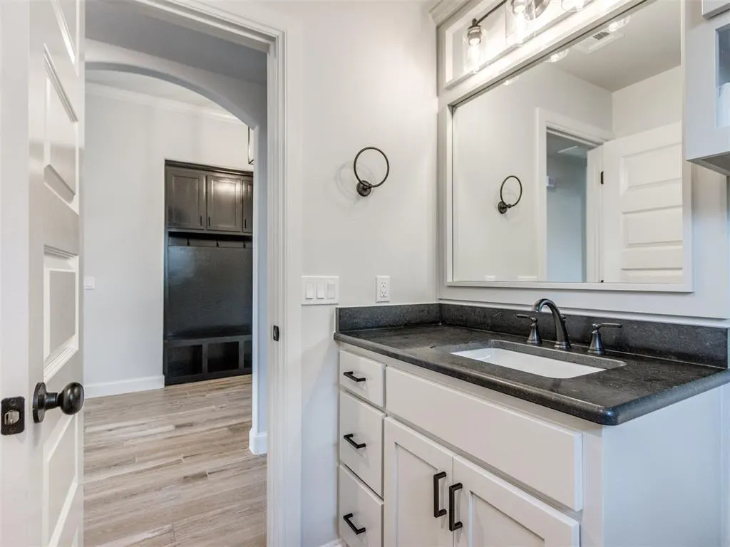 Photo 17 — 9220 SW 44th Terrace, Oklahoma City, OK 73179