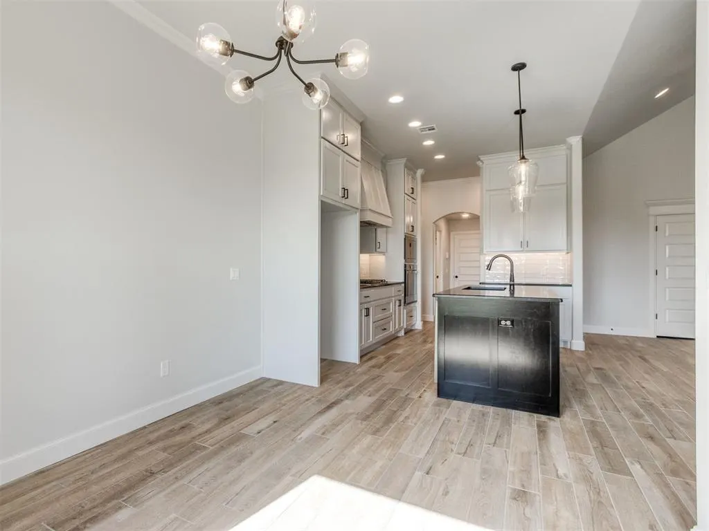 Photo 32 — 9220 SW 44th Terrace, Oklahoma City, OK 73179
