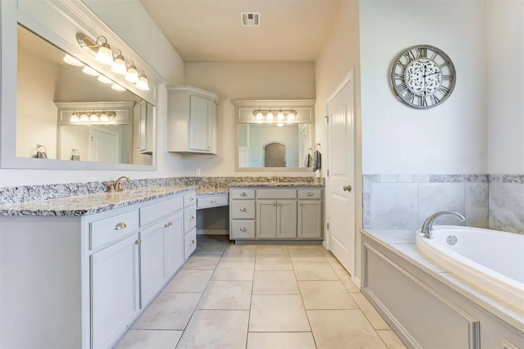Photo 22 — 1510 Leeward Avenue, Edmond, OK 73025