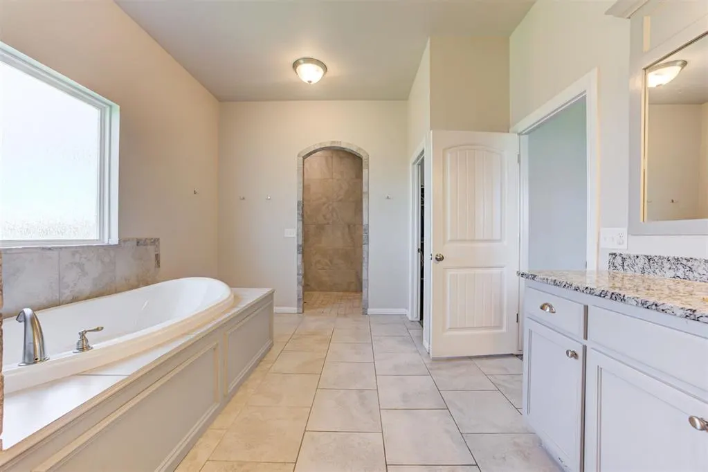 Photo 24 — 1510 Leeward Avenue, Edmond, OK 73025
