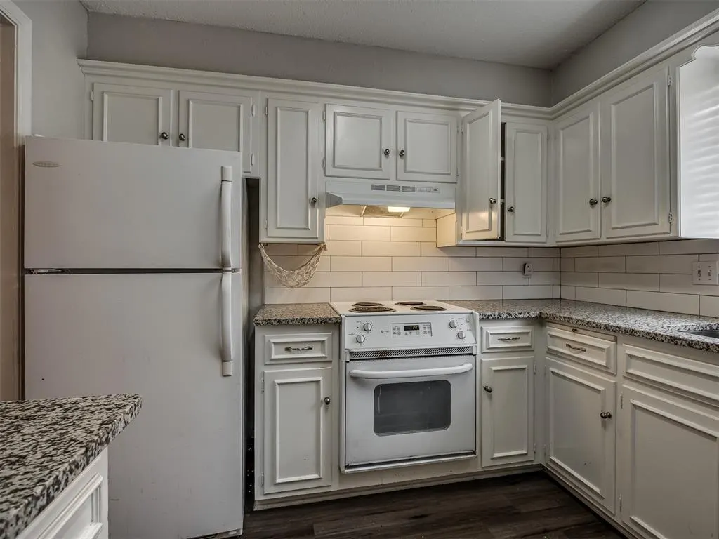 Photo 16 — 3037 W Wilshire Boulevard, Oklahoma City, OK 73116