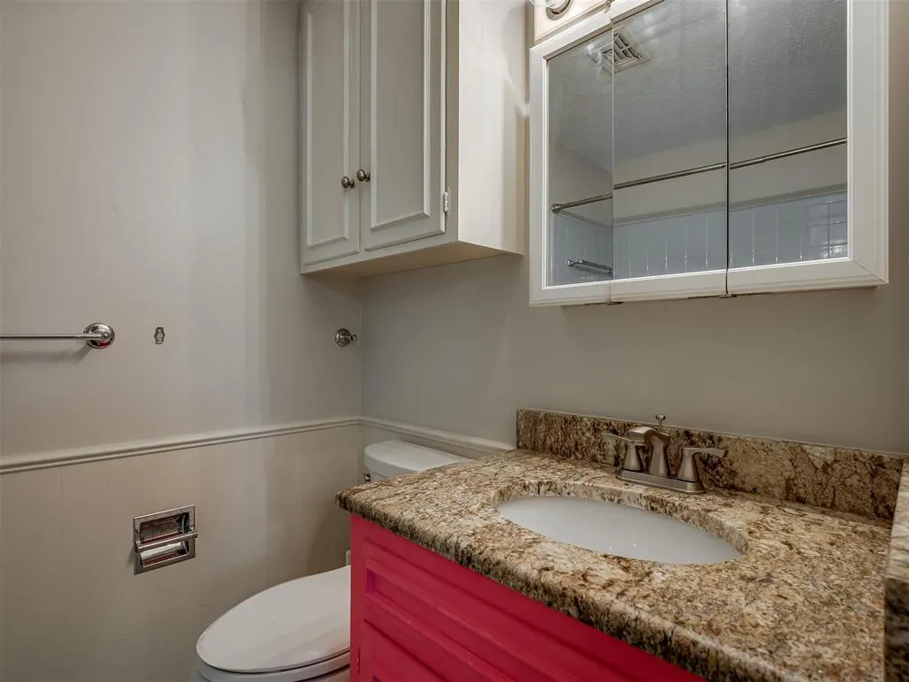 Photo 34 — 3037 W Wilshire Boulevard, Oklahoma City, OK 73116